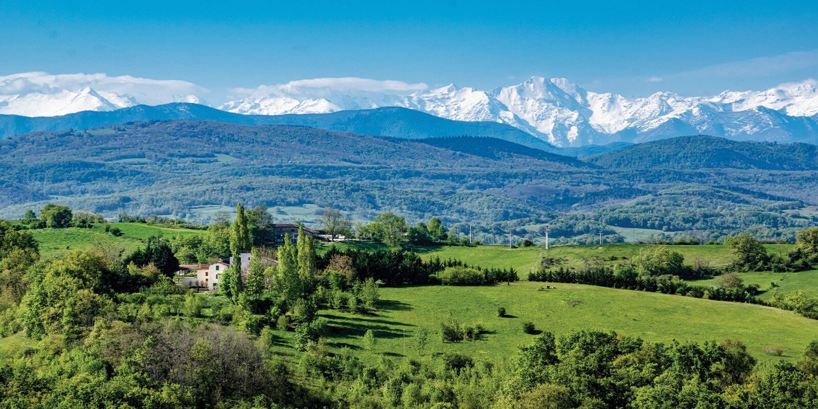 Vue sur les Pyrénées depuis Latour en Haute-Garonne-diapo 1